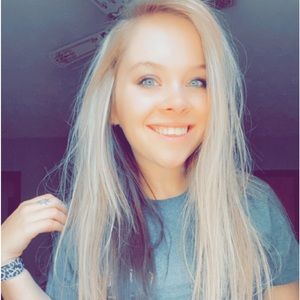 Meet your Posher, Lacey